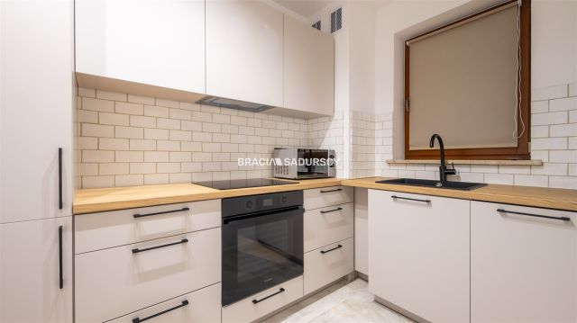 Mieszkanie 2-pokojowe Kraków Dębniki, ul. dr. Jana Piltza. Zdjęcie 3