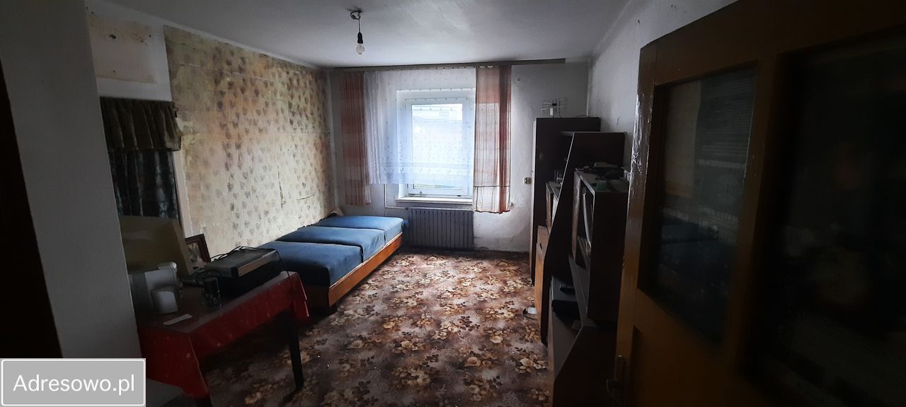 dom wolnostojący, 7 pokoi Chechło, ul. Wiejska. Zdjęcie 6