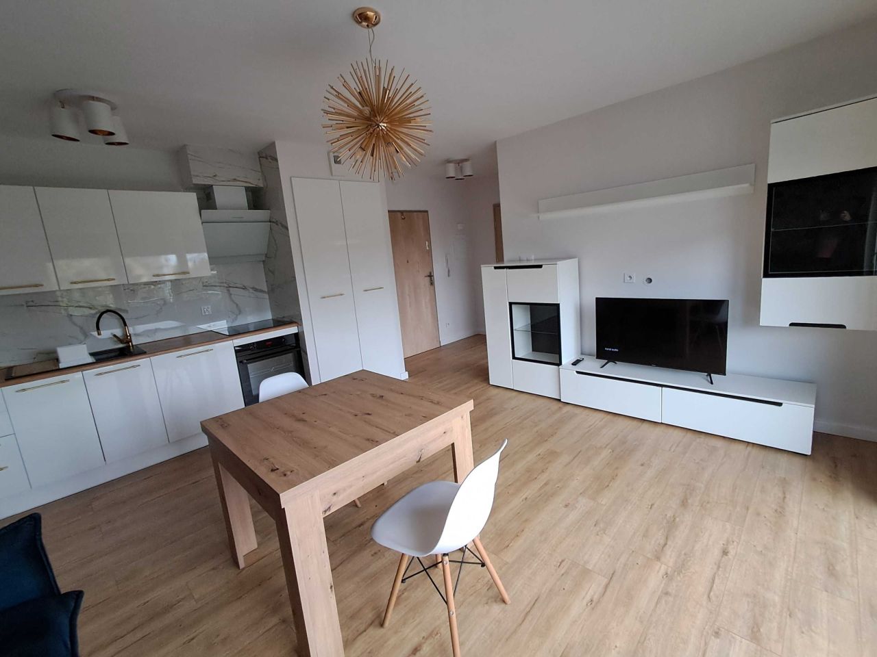 Mieszkanie 2-pokojowe Chojnów. Zdjęcie 2