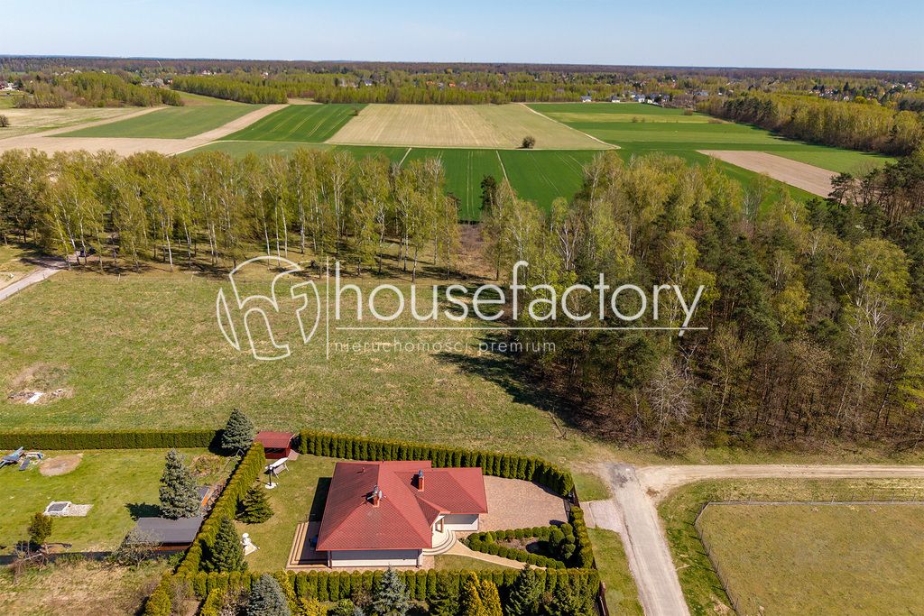 dom wolnostojący, 3 pokoje Nowy Bedoń. Zdjęcie 3