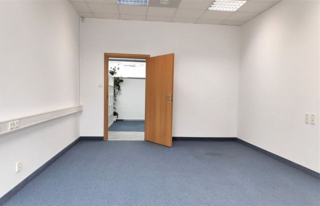 Lokal Wrocław, pl. marsz. Józefa Piłsudskiego. Zdjęcie 11