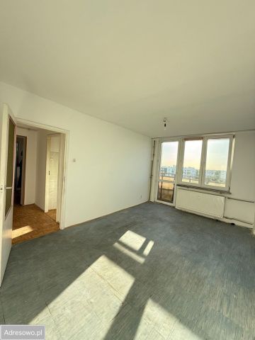 Mieszkanie 3-pokojowe Warszawa Włochy, ul. 1 Sierpnia. Zdjęcie 1