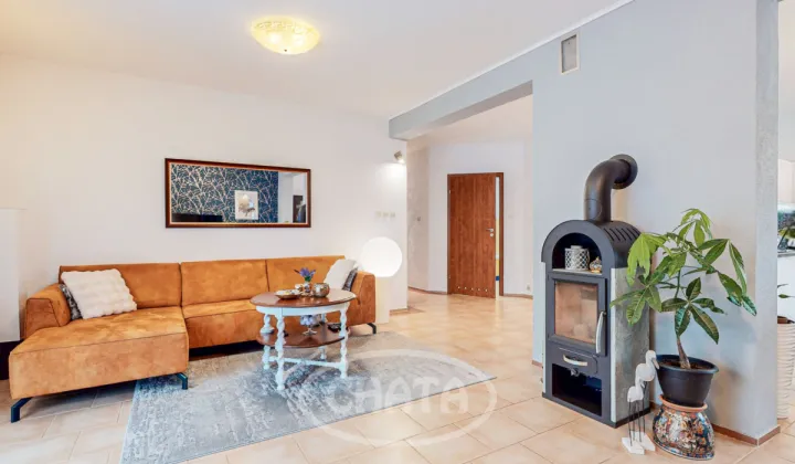 dom wolnostojący, 5 pokoi Oława, ul. Radosna