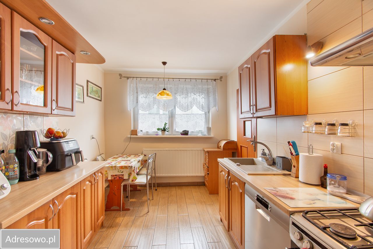 dom wolnostojący, 6 pokoi Korzystno, ul. Poziomkowa. Zdjęcie 10