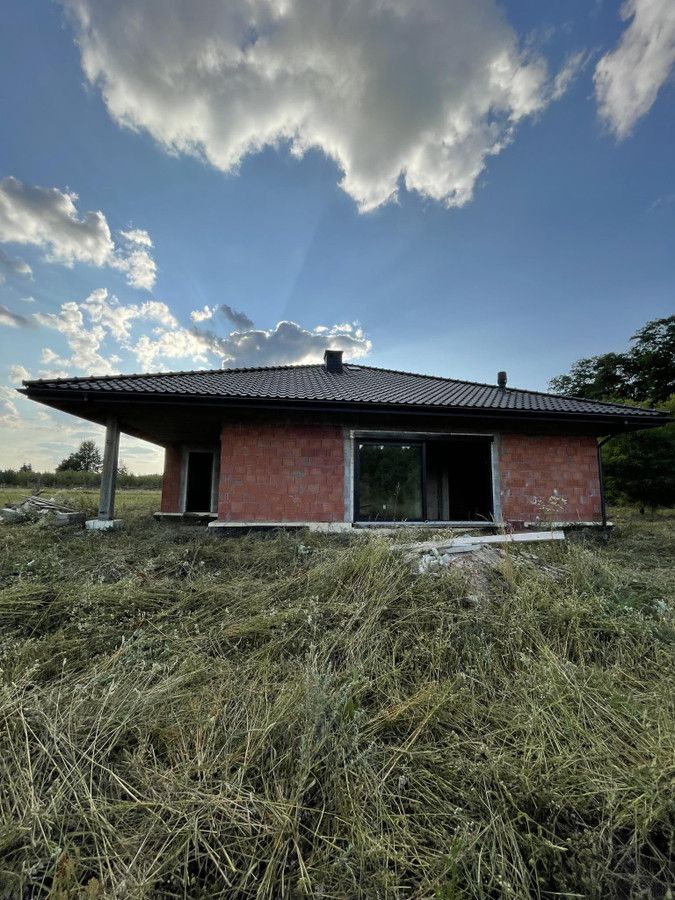 dom wolnostojący, 4 pokoje Kornelówka. Zdjęcie 4