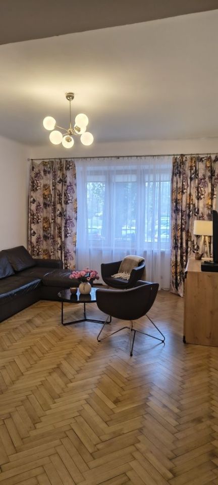 Mieszkanie 2-pokojowe Warszawa Grochów, ul. Kobielska. Zdjęcie 1