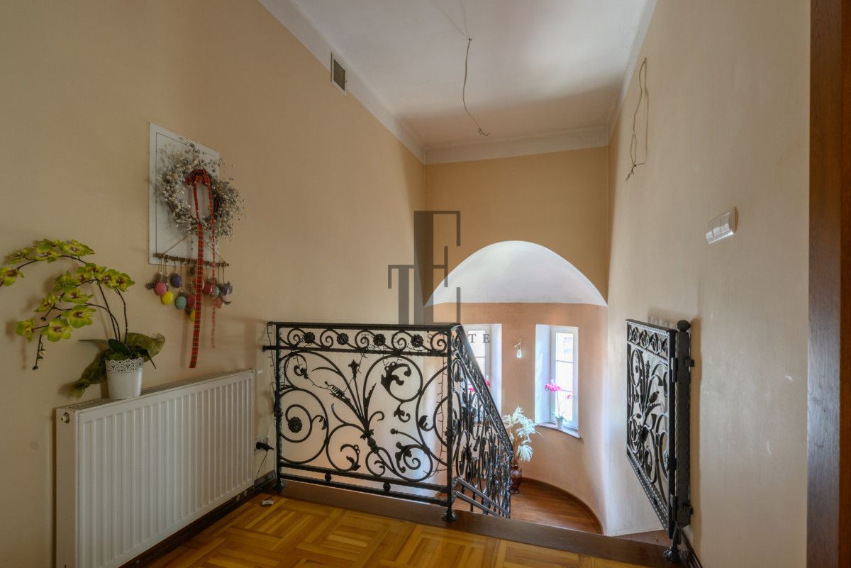 dom wolnostojący, 9 pokoi Podkowa Leśna. Zdjęcie 18