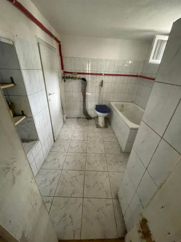 dom wolnostojący, 6 pokoi Łęki. Zdjęcie 25