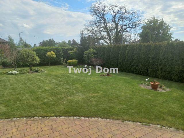 dom wolnostojący, 4 pokoje Murowaniec. Zdjęcie 5