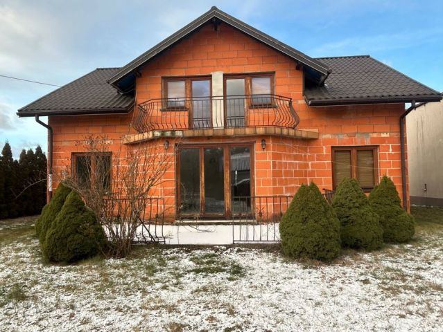 dom wolnostojący Długa Szlachecka. Zdjęcie 1