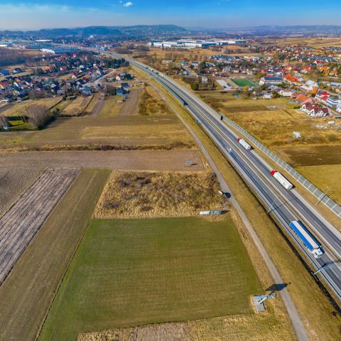 Działka inwestycyjna Modlniczka, ul. Krakowska. Zdjęcie 1