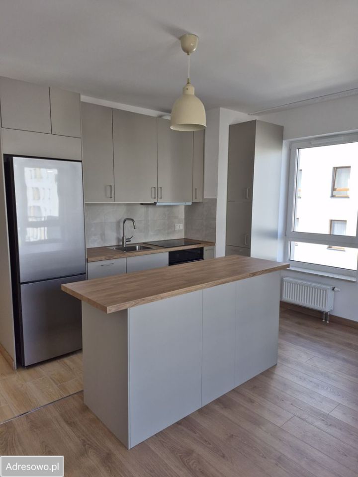 Mieszkanie 3-pokojowe Warszawa Gocław, ul. Precyzyjna. Zdjęcie 3