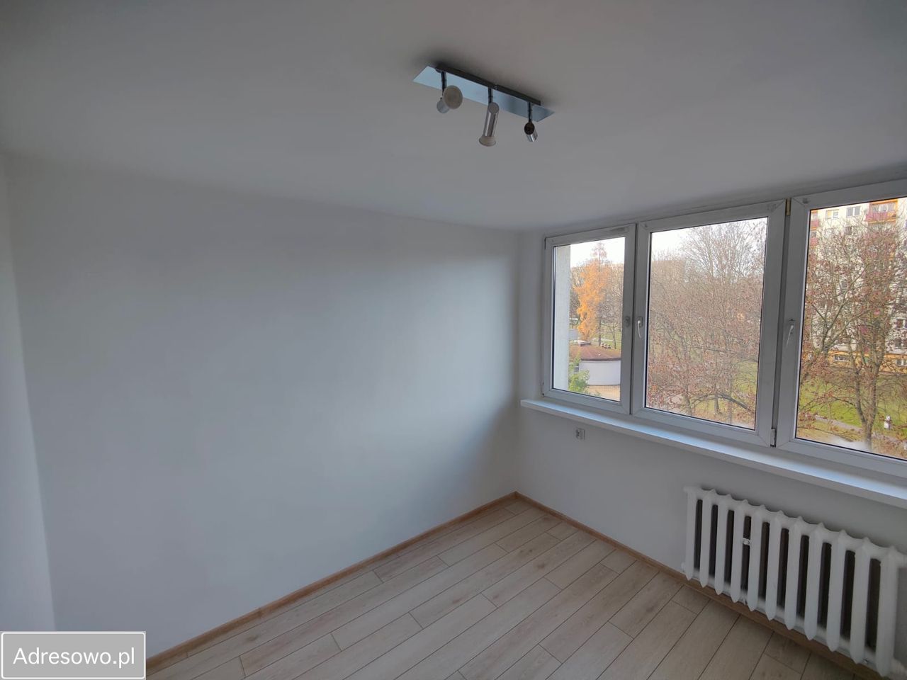 Mieszkanie 3-pokojowe Tychy Centrum, al. Niepodległości. Zdjęcie 2
