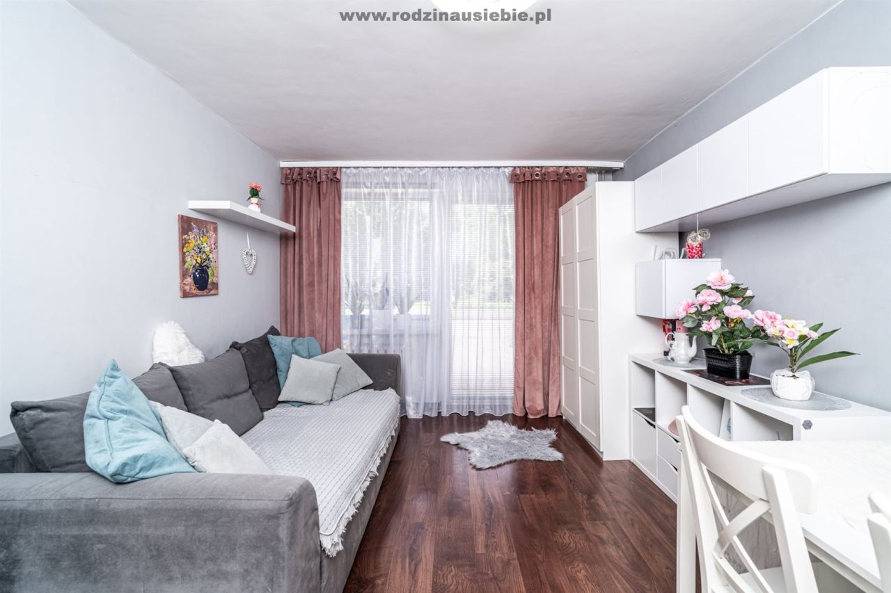 Mieszkanie 2-pokojowe Kraków Mistrzejowice, os. Bohaterów Września. Zdjęcie 3