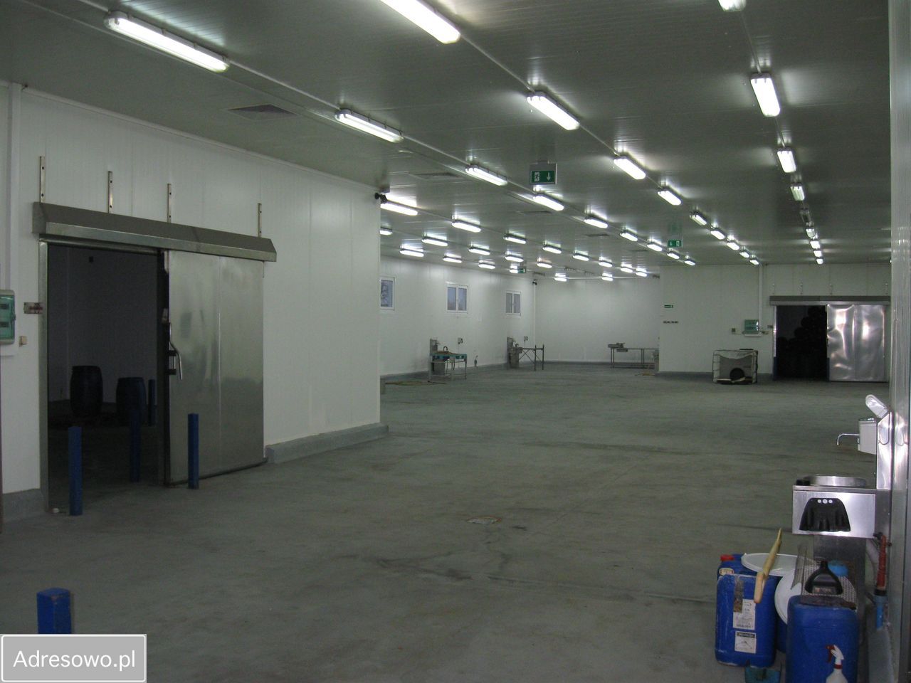 Hala/magazyn Wróblew. Zdjęcie 2