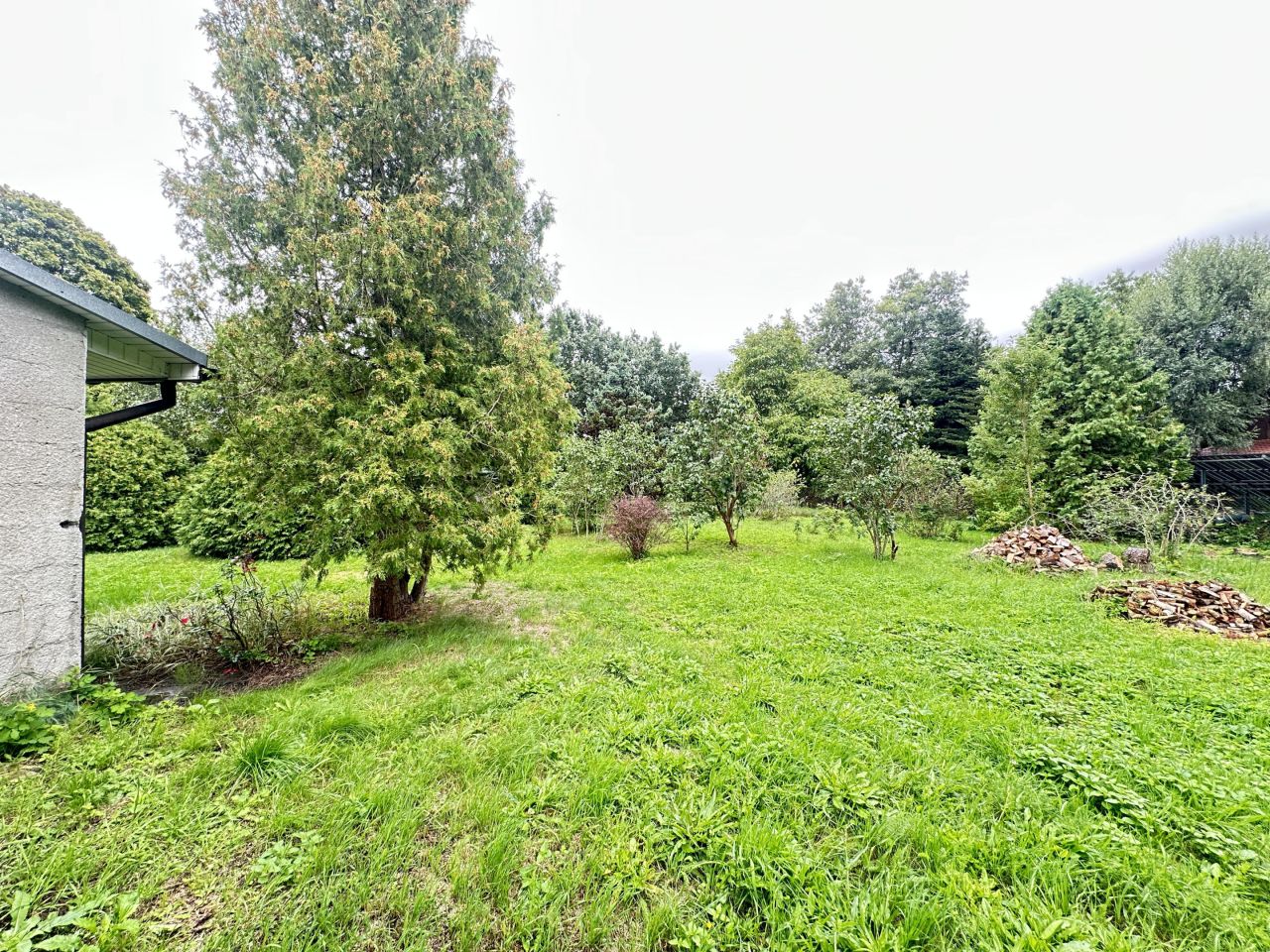 dom wolnostojący, 5 pokoi Barchów. Zdjęcie 9
