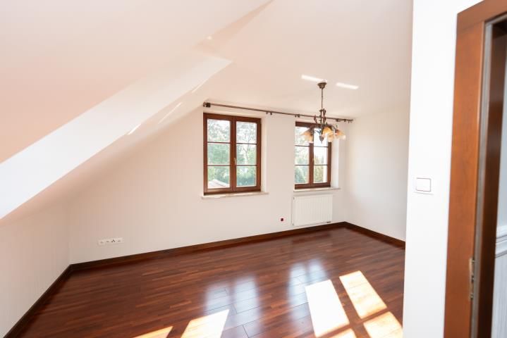 dom wolnostojący, 6 pokoi Żerniki Wrocławskie, ul. Miodowa. Zdjęcie 14