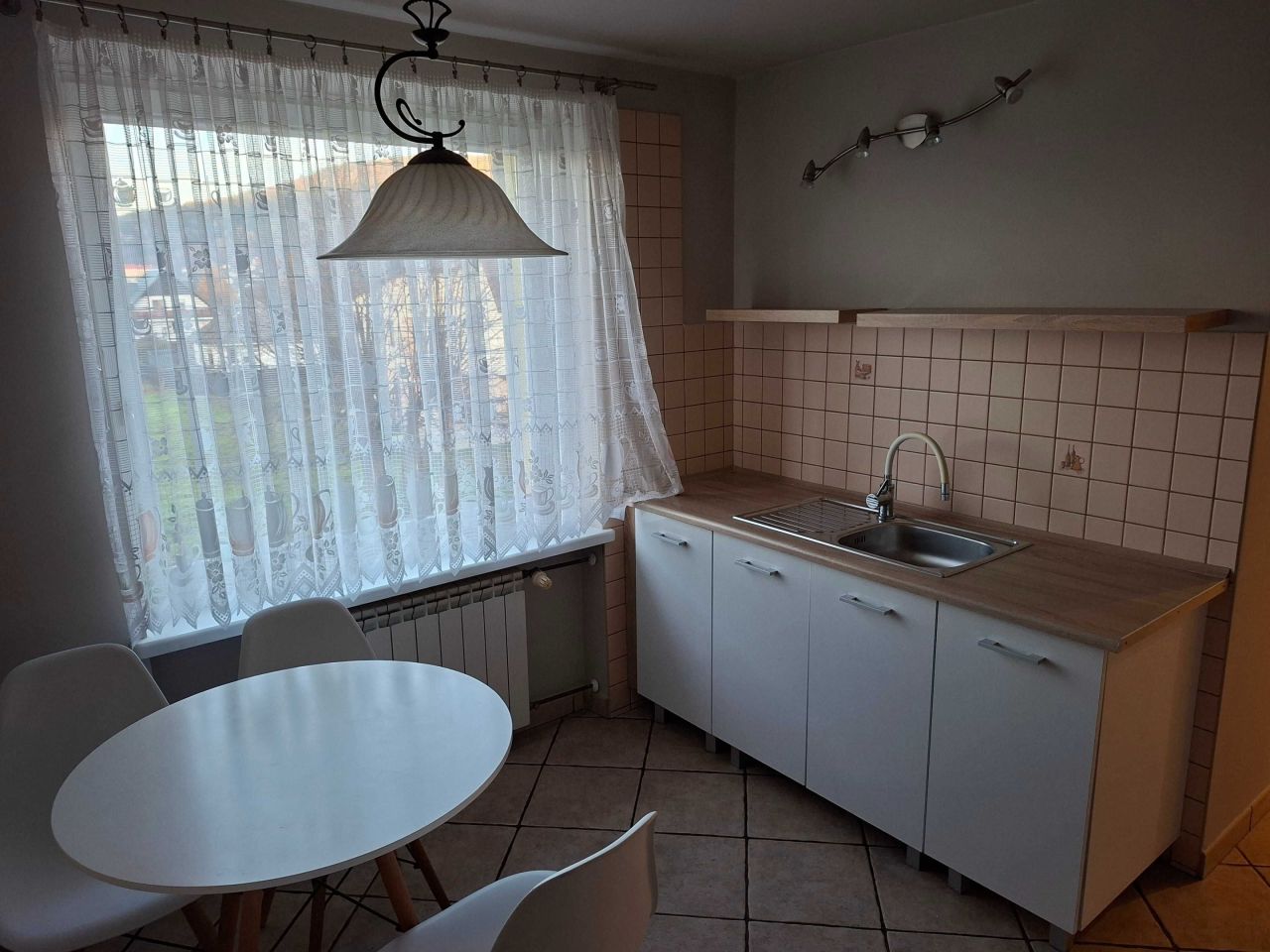 Mieszkanie 4-pokojowe Wilkowice. Zdjęcie 7