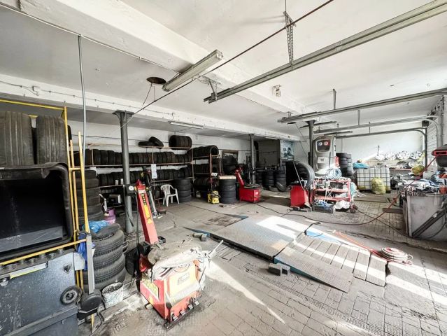 Hala/magazyn Świdnica Centrum, ul. Spacerowa. Zdjęcie 2