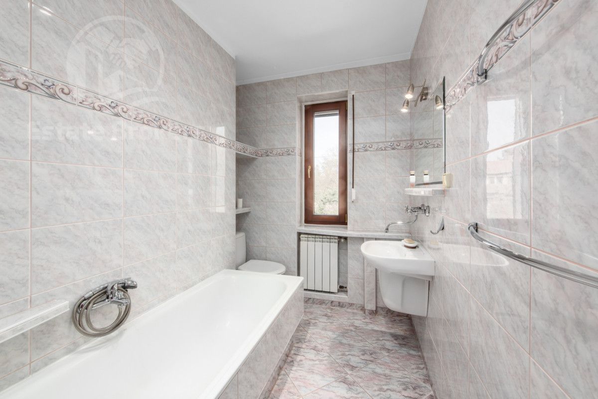 dom wolnostojący, 6 pokoi Trzebnica, ul. Oleśnicka. Zdjęcie 12