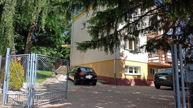 dom wolnostojący, 6 pokoi Krosno Białobrzegi, ul. Stanisława Moniuszki. Zdjęcie 1