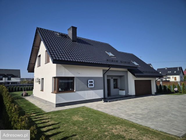 dom wolnostojący, 4 pokoje Kwidzyn. Zdjęcie 1