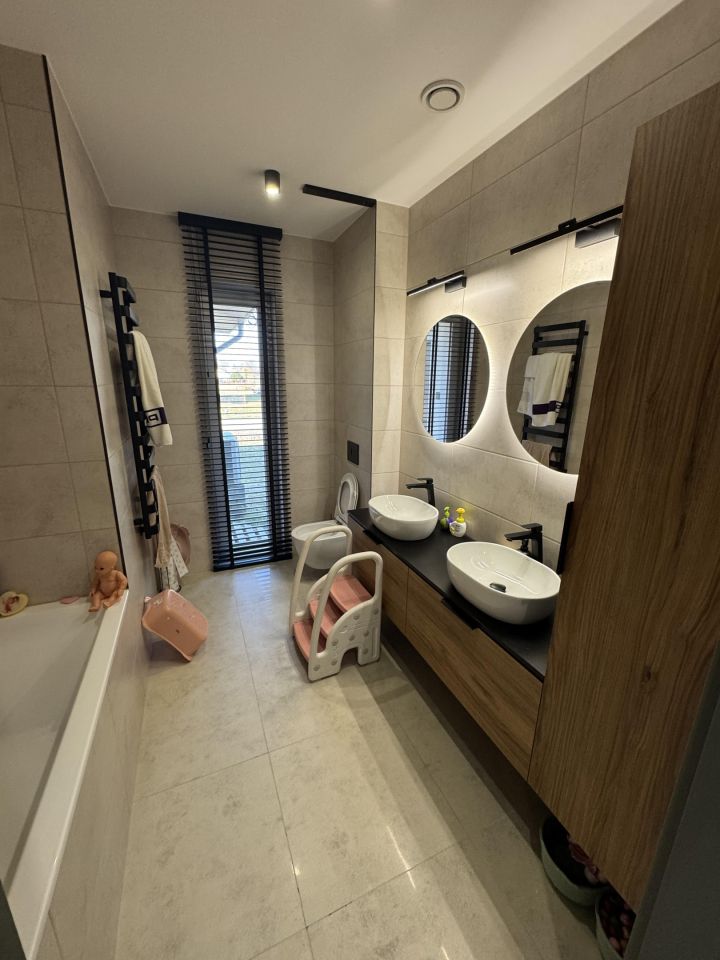 dom wolnostojący, 3 pokoje Komorów. Zdjęcie 13