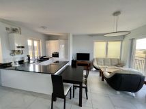 Mieszkanie 3-pokojowe Sobienie Szlacheckie. Zdjęcie 4