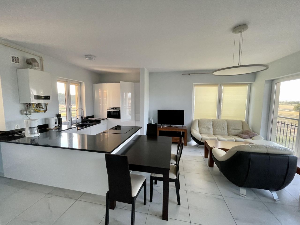 Mieszkanie 3-pokojowe Sobienie Szlacheckie. Zdjęcie 5