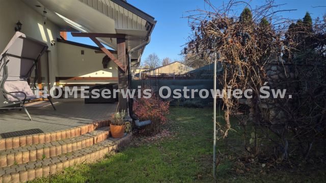 dom wolnostojący, 4 pokoje Ostrowiec Świętokrzyski Centrum. Zdjęcie 2