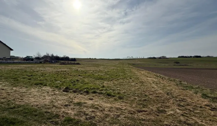 Działka budowlana Czarny Kierz