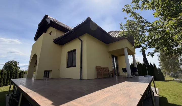 dom wolnostojący, 4 pokoje Stalowa Wola Posanie
