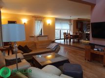 dom wolnostojący, 5 pokoi Pęcice Małe. Zdjęcie 4