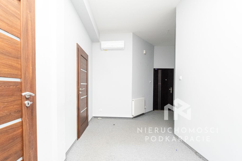 Biuro Rzeszów Śródmieście, ul. Henryka Jakuba Kreczmera. Zdjęcie 5