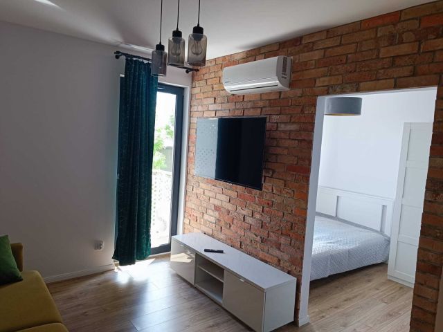 Mieszkanie 2-pokojowe Kraków Krowodrza, ul. Józefa Wybickiego. Zdjęcie 1