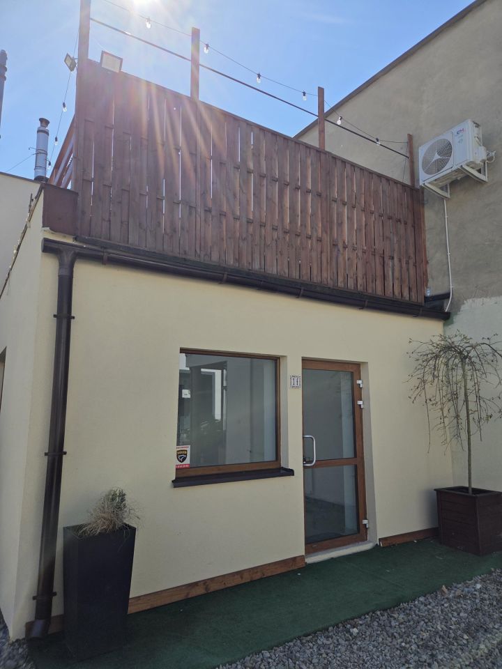 Lokal Pszczyna Osiedle Piastów, ul. Kazimierza Wielkiego. Zdjęcie 8