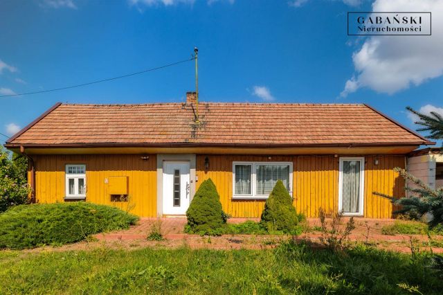 dom wolnostojący, 4 pokoje Jadowniki Mokre. Zdjęcie 1