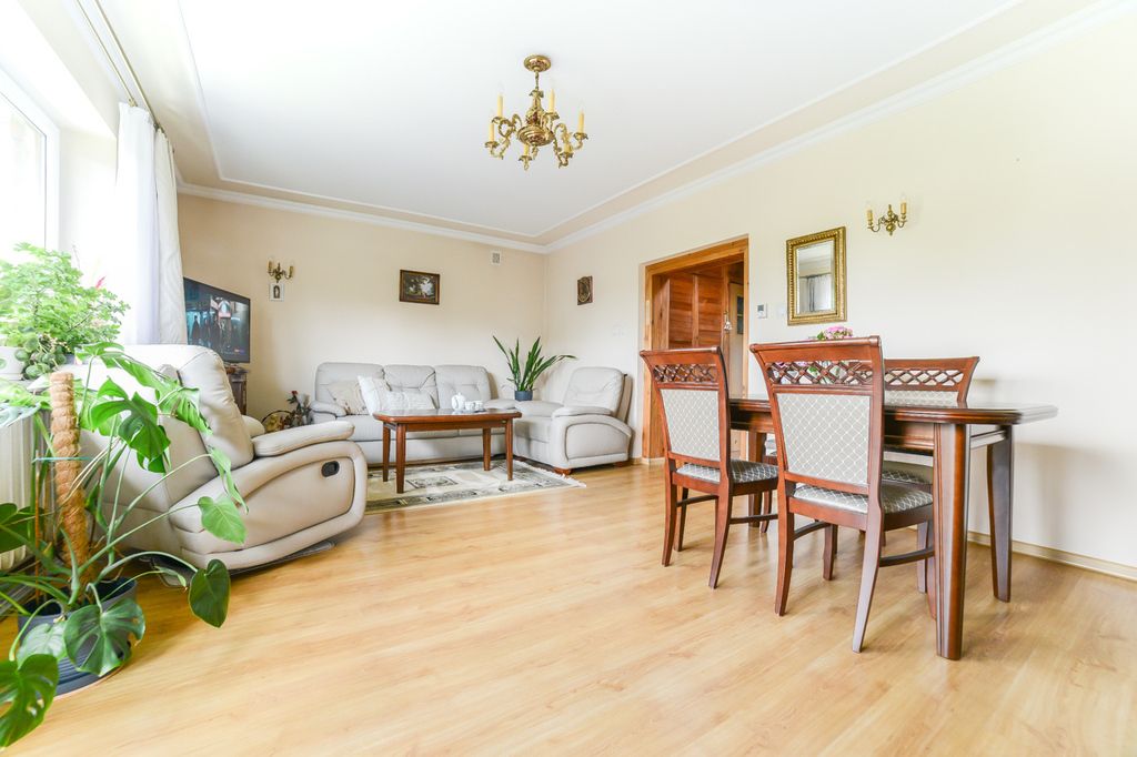 bliźniak, 4 pokoje Warszawa Wawer, ul. Malczycka