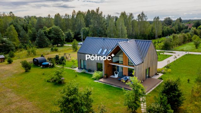 dom wolnostojący, 5 pokoi Białowieża, ul. Kamienne Bagno. Zdjęcie 1