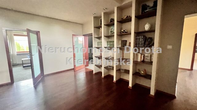 dom wolnostojący, 5 pokoi Tomaszów Mazowiecki. Zdjęcie 18
