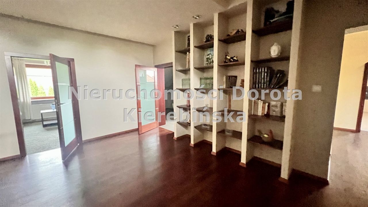 dom wolnostojący, 5 pokoi Tomaszów Mazowiecki. Zdjęcie 18
