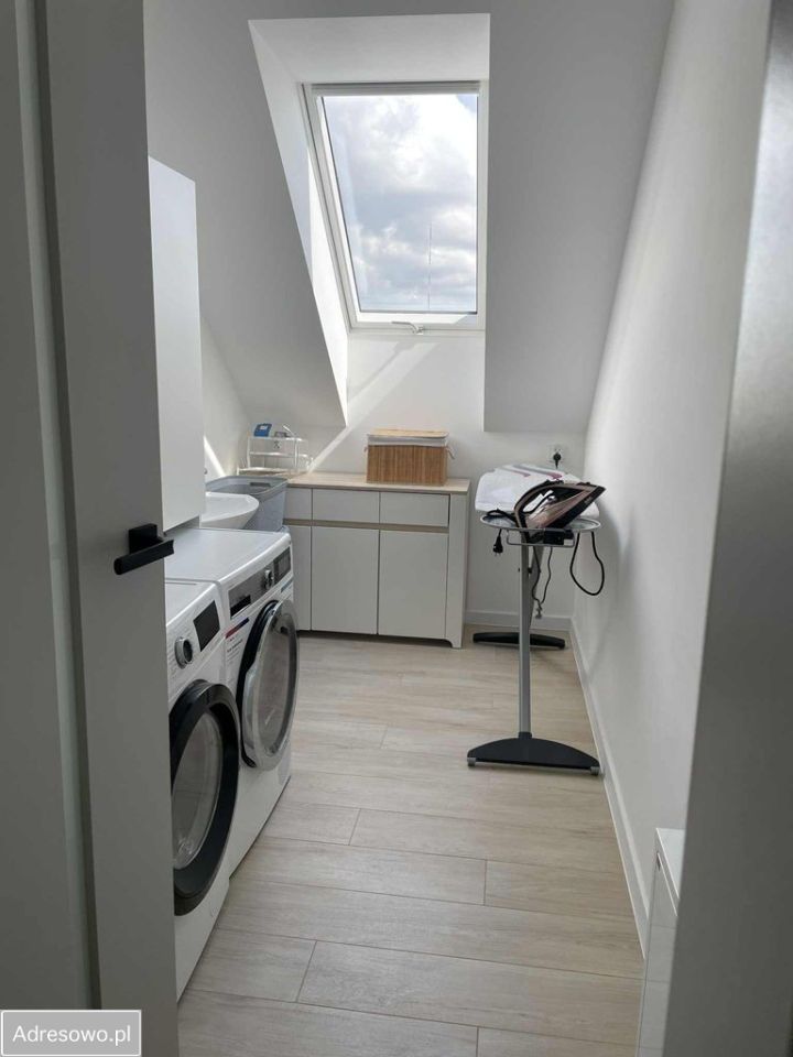 dom wolnostojący, 6 pokoi Chwaszczyno, ul. Adama Mickiewicza. Zdjęcie 13