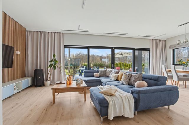 dom wolnostojący, 5 pokoi Książenice, al. Olszowa. Zdjęcie 18