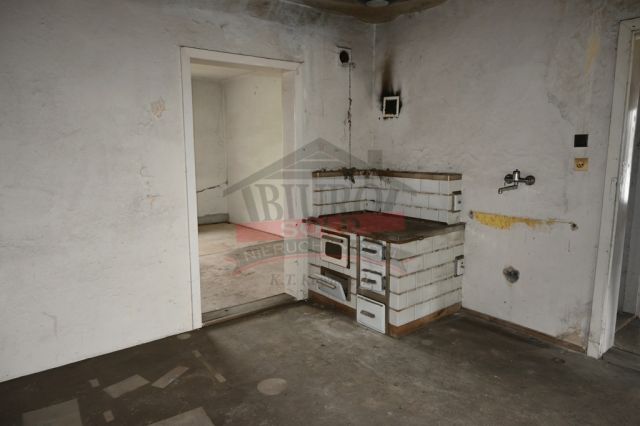 dom wolnostojący, 5 pokoi Chudoba. Zdjęcie 9