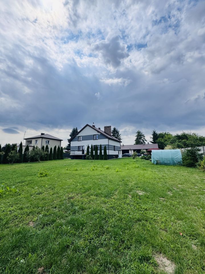 dom wolnostojący, 7 pokoi Kalinówka, Kalinówka 46