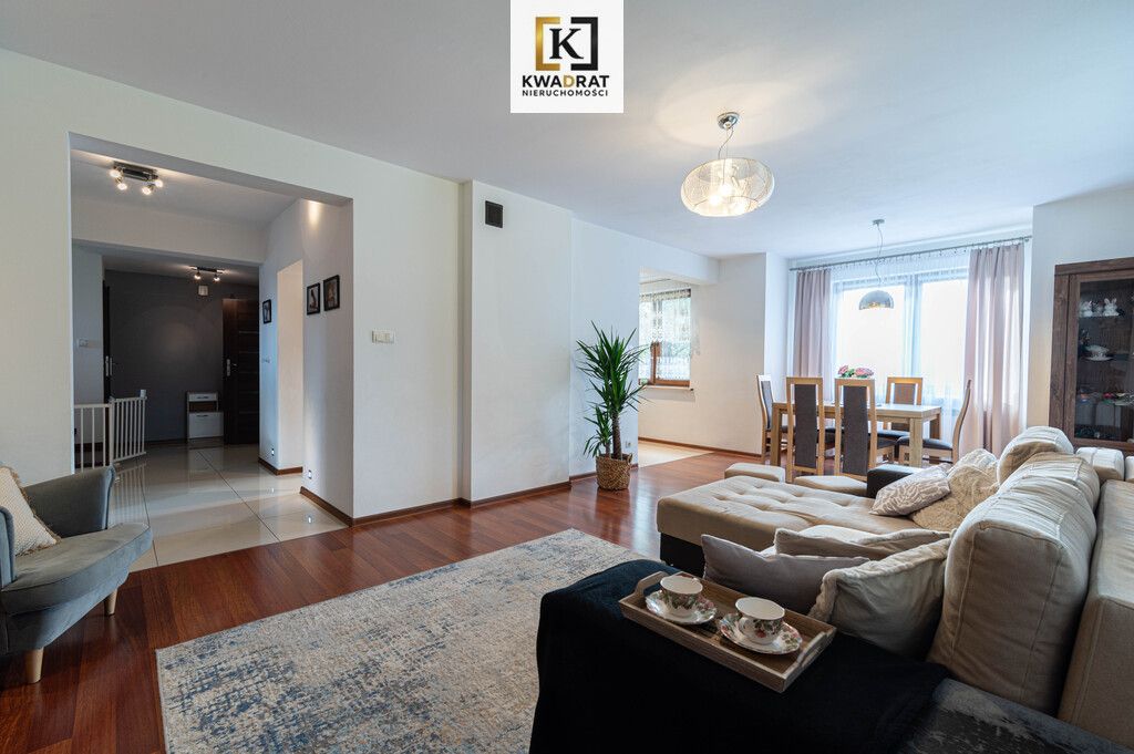 dom wolnostojący, 6 pokoi Barcząca. Zdjęcie 2