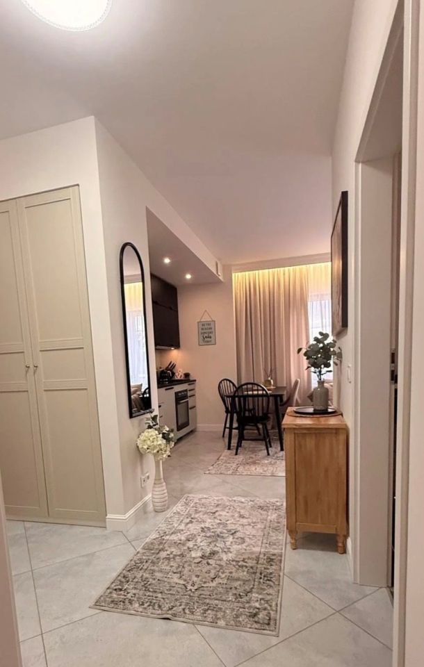 Mieszkanie 3-pokojowe Lesznowola. Zdjęcie 6