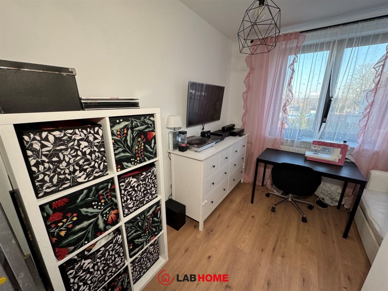 dom szeregowy, 5 pokoi Katowice Zarzecze, ul. gen. Stefana Grota-Roweckiego. Zdjęcie 16