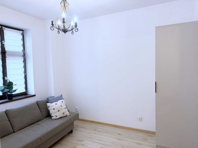 Mieszkanie 3-pokojowe Katowice Śródmieście, ul. Juliusza Słowackiego. Zdjęcie 1