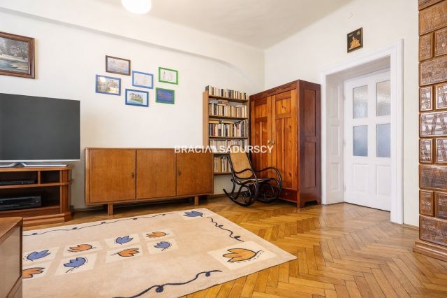 Mieszkanie 3-pokojowe Kraków Stare Miasto, ul. Mikołaja Zyblikiewicza. Zdjęcie 3